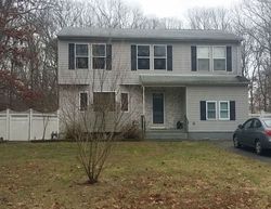 Pre-foreclosure in  MILL DR Mastic Beach, NY 11951