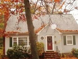 Pre-foreclosure Listing in CENTER ST MANCHESTER, CT 06040