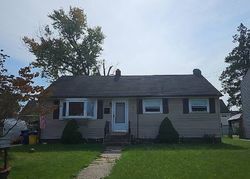  S Pine Ave, Maple Shade NJ