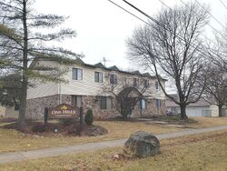 Pre-foreclosure in  OAK LEAF DR UNIT 801 Woodridge, IL 60517