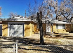 Pre-foreclosure in  KINGTREE AVE Lancaster, CA 93534