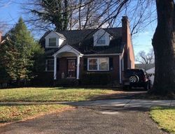 Pre-foreclosure in  BRIGHTON DR Louisville, KY 40205