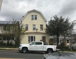 Pre-foreclosure in  BERGEN AVE Kearny, NJ 07032