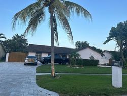 Pre-foreclosure in  RICHMOND CIR Boca Raton, FL 33434