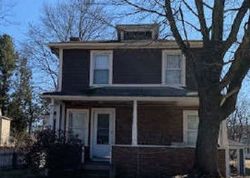 Pre-foreclosure Listing in CULLEN AVE LEOMINSTER, MA 01453