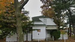 Pre-foreclosure in  91ST AVE Bellerose, NY 11426