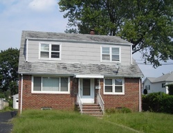 Pre-foreclosure Listing in WRIGHT CT BLOOMFIELD, NJ 07003
