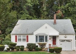 Pre-foreclosure Listing in FOREST DR UNION, NJ 07083