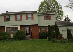 Pre-foreclosure Listing in CLARKE AVE SOUTH PLAINFIELD, NJ 07080