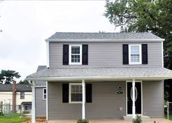 Pre-foreclosure in  WESTWOOD LN Clifton Heights, PA 19018