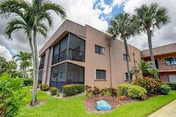 Pre-foreclosure in  ASHLAND WAY  Delray Beach, FL 33484