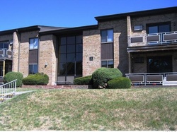 Pre-foreclosure Listing in CHARLES LN APT 2B POMONA, NY 10970