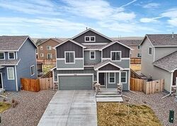 Pre-foreclosure in  FIDDLE WAY Colorado Springs, CO 80925