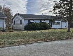  Colfax Dr, Danville IL