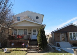 Pre-foreclosure in  S KOLMAR AVE Chicago, IL 60629