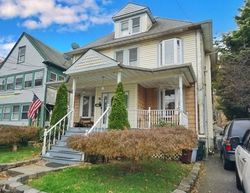 Pre-foreclosure in  BEMENT AVE Staten Island, NY 10310