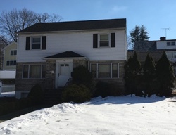 Pre-foreclosure in  DALE RD Eastchester, NY 10709