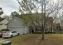 Pre-foreclosure in  PARAN OAKS DR Charleston, SC 29414