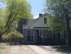  Meadow St, Agawam MA