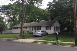  Hillview Dr, Neptune NJ