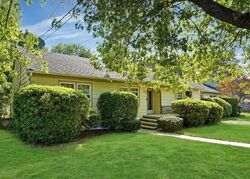Pre-foreclosure in  MAPLE AVE West Long Branch, NJ 07764