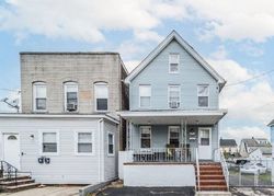 Pre-foreclosure Listing in LINCOLN AVE CARTERET, NJ 07008