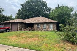 Pre-foreclosure in  E 29TH ST Tulsa, OK 74129