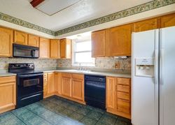 Pre-foreclosure in  STAHLHEBER RD Hamilton, OH 45013