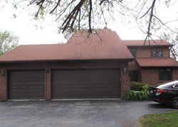 Pre-foreclosure Listing in CARMEL BLVD ZION, IL 60099