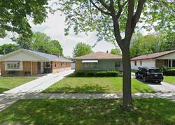 Pre-foreclosure in  N 83RD ST Milwaukee, WI 53222