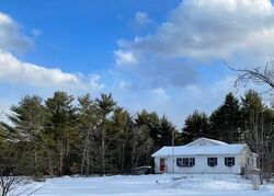 Pre-foreclosure in  CUTTING RD Elizabethtown, NY 12932