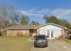 Pre-foreclosure in  VONNA JO CIR Pensacola, FL 32506