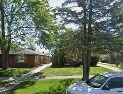 Pre-foreclosure in  HOMAN AVE Midlothian, IL 60445