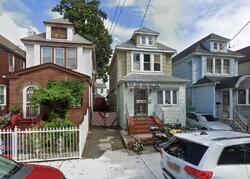 Pre-foreclosure in  114TH ST South Richmond Hill, NY 11419