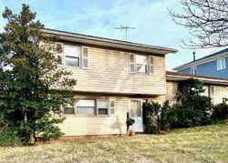 Pre-foreclosure in  MANOR RD Staten Island, NY 10314