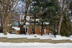 Pre-foreclosure in  COUNTY ROAD H Saint Paul, MN 55112
