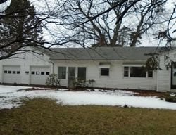 Pre-foreclosure in  LAKE AVE Williamson, NY 14589