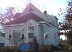 Pre-foreclosure Listing in FRUIT STREET EXT MILFORD, MA 01757