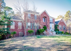 Pre-foreclosure in  BEATRICE LN Jackson, NJ 08527