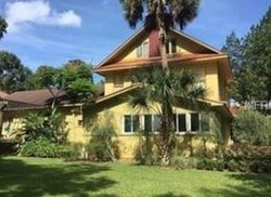 Pre-foreclosure in  N LAKEVIEW DR Lake Helen, FL 32744