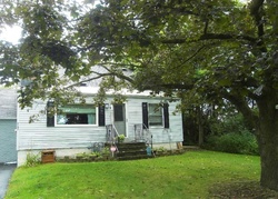 Pre-foreclosure Listing in MORGAN RD LIVERPOOL, NY 13090