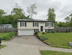Pre-foreclosure Listing in DARTMOUTH DR MYSTIC, CT 06355