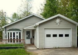 Pre-foreclosure in  GRAND VIEW AVE Lake Placid, NY 12946