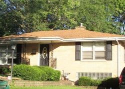 Pre-foreclosure in  S HAMILTON ST Lockport, IL 60441