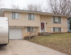 Pre-foreclosure in  S 140TH AVE Omaha, NE 68137