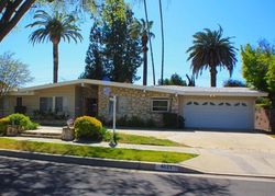 Pre-foreclosure in  HEAVEN AVE Woodland Hills, CA 91364