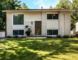 Pre-foreclosure in  W COURTLAND ST Peoria, IL 61615
