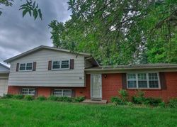 Pre-foreclosure Listing in CHATEAU DR FAIRVIEW HEIGHTS, IL 62208