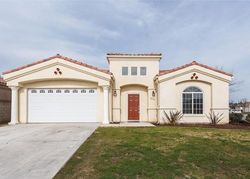 Pre-foreclosure Listing in KRISTA ST WASCO, CA 93280