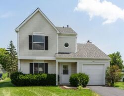 Pre-foreclosure in  COURT OF ASH Vernon Hills, IL 60061